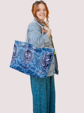 Load image into Gallery viewer, Rocksax Motorhead Rope Handled Beach Bag - Camo Blue