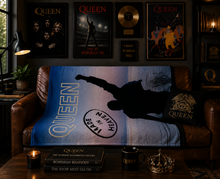Load image into Gallery viewer, Rocksax Queen Blanket - Heaven