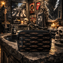Load image into Gallery viewer, Rocksax Slipknot Wash Bag - Rusty
