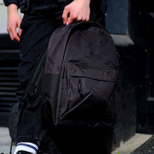 Load image into Gallery viewer, Rocksax Death Row Records Daypack - Doggystyle

