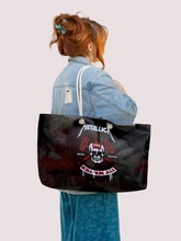 Load image into Gallery viewer, Rocksax Metallica Rope Handled Beach Bag - Kill Em All Skull
